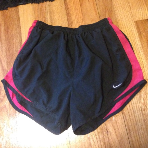 Nike tempo running shorts