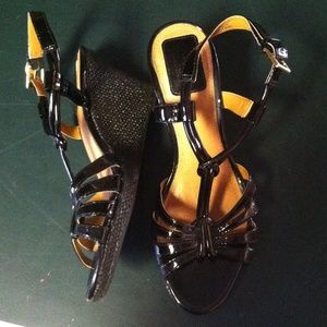 Final Price Cut! 😁 Black Clarks Womens Wedges