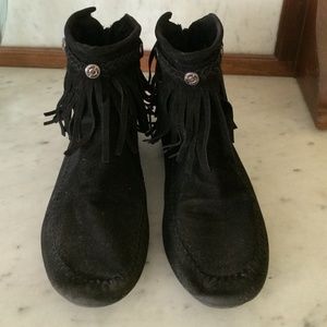 Black moccasins