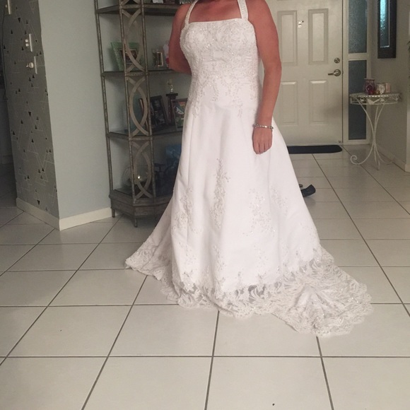 Wedding dress