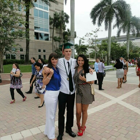 Hello poshmates. - Picture 3 of 4