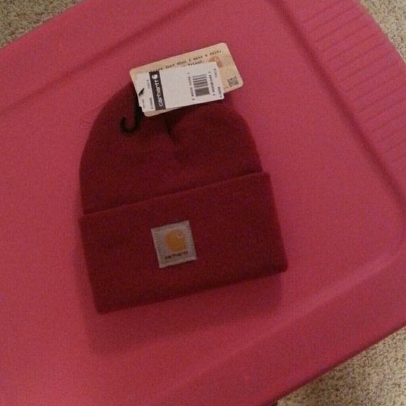 Red Carhartt hat