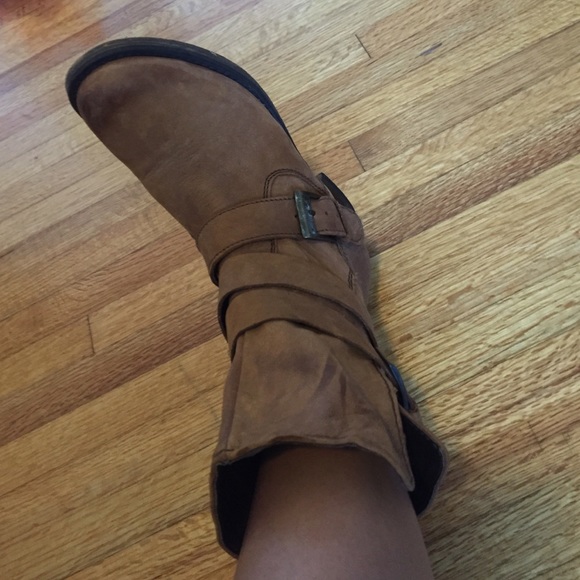 Steve Madden Brewzzer Boots - Picture 3 of 4