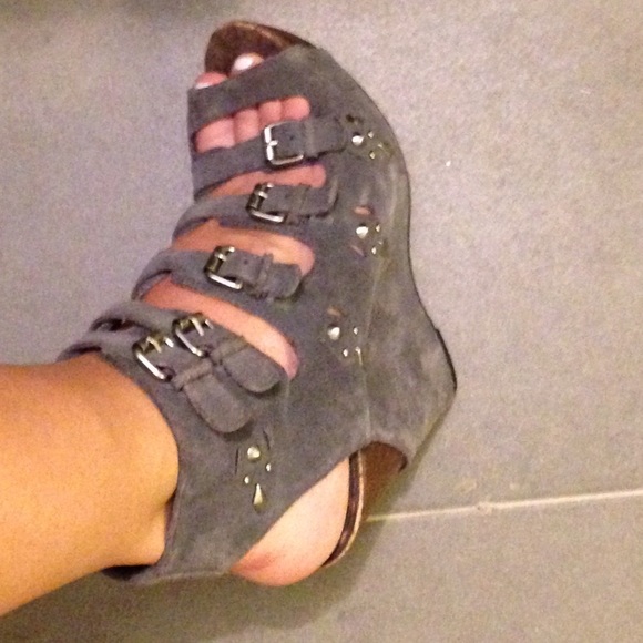 Sam Edelman Light Blue Suede Wedges