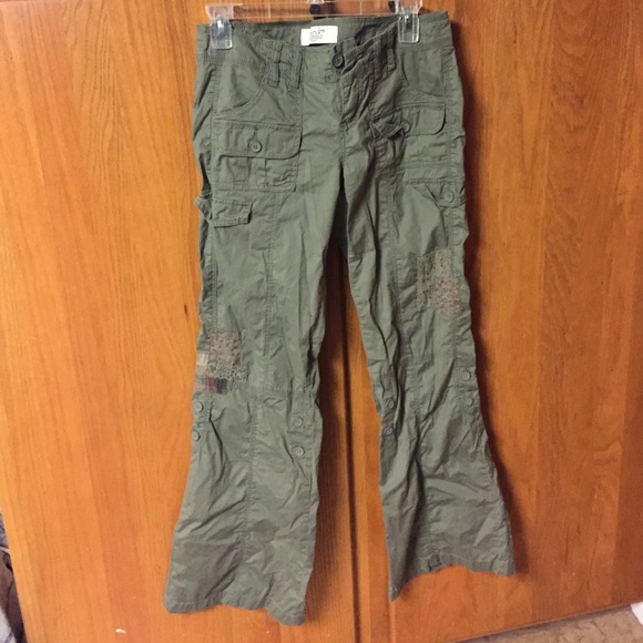 Green cargo pants with patch work