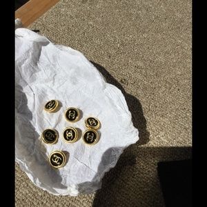 Chanel buttons 🎈price drop🎈