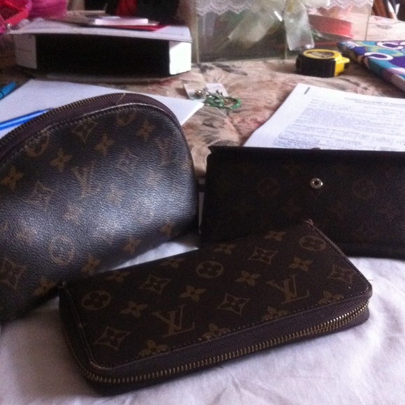 Louis Vuitton Handbags - Louis Vuitton X 3