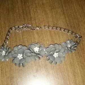 Flower necklace