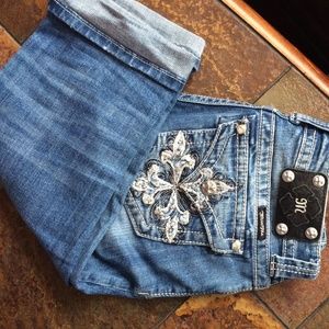 (MUST GO!!) Miss Me capri