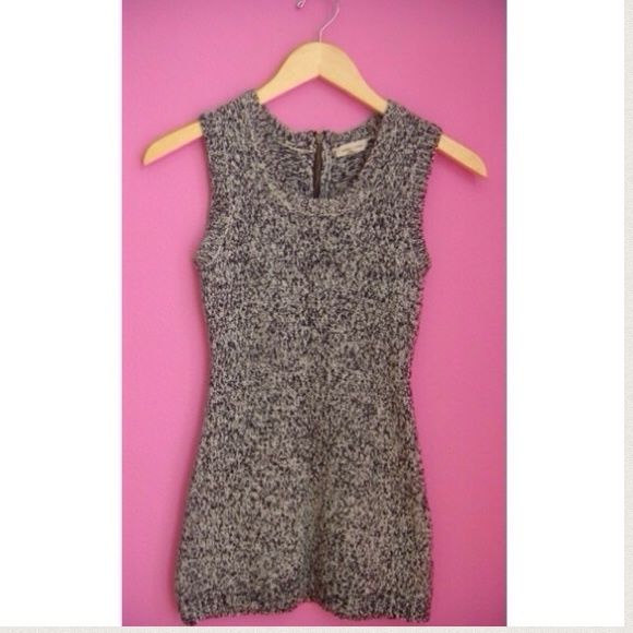 silence + noise Tops - Silence + Noise Sweater Tank