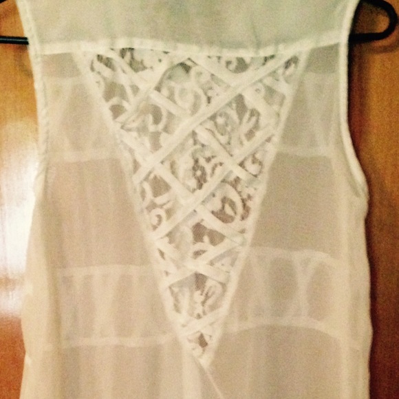 Sheer/Top - Picture 4 of 4