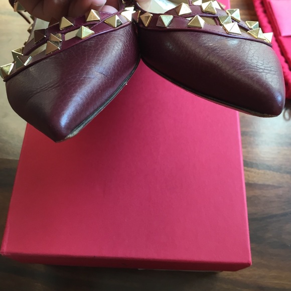 ❌Gone❌Rubin authentic Valentino Rock studs 38 - Picture 3 of 4