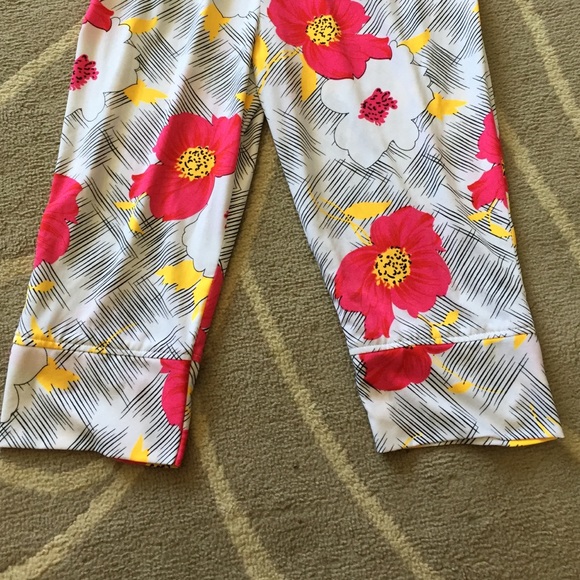 Spring Romper 👧🏻 - Picture 4 of 4