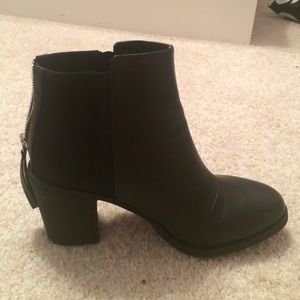 black high heel Chelsea boots