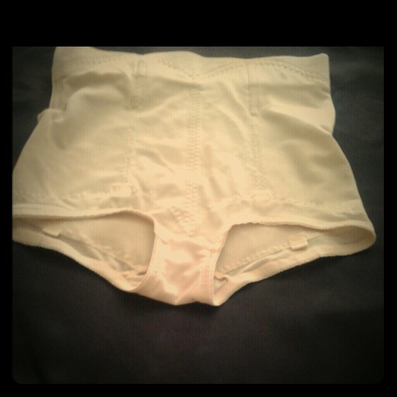 Off White girdle