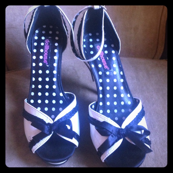 Super cute heels!!