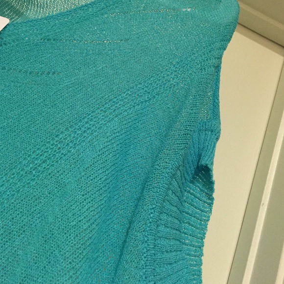 Blame Boutique Sweater - Picture 4 of 4