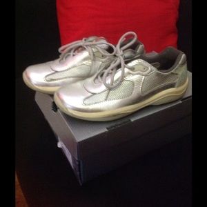 Prada sneakers/Silver