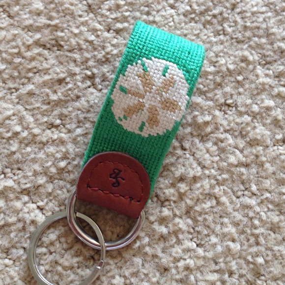 NEW green woven key chain