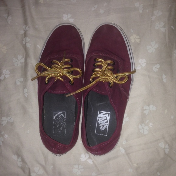 Burgundy Vans size 9