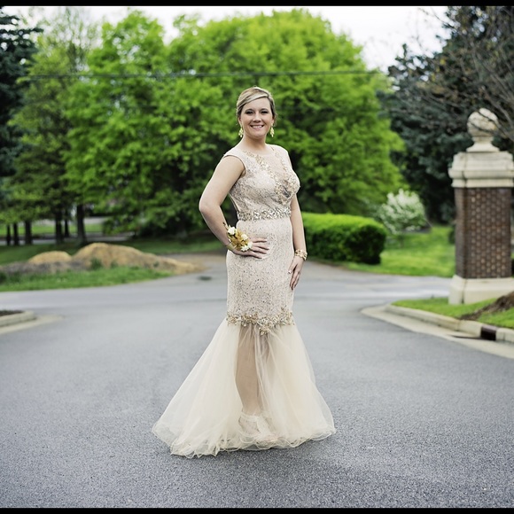 Prom dress