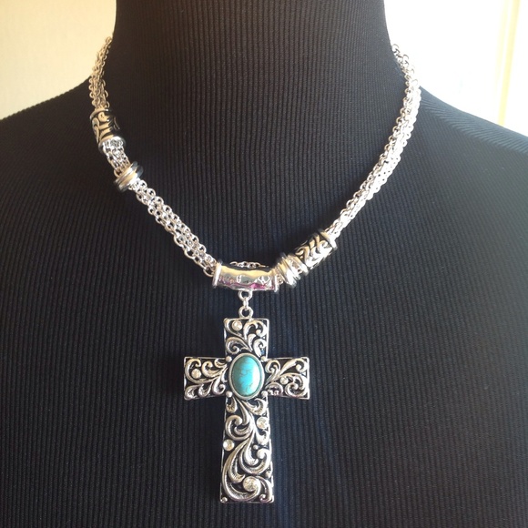 fun finds Jewelry - ✢♰ᗩT TᕼE ᑕᖇOᔕᔕ♰✢