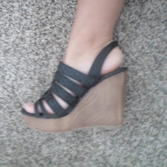 Wedges - Picture 3 of 4