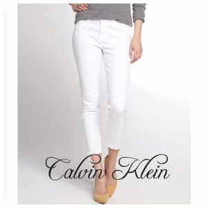 White Denim Calvin Klein Capris