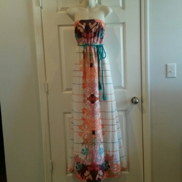 Maxi dress