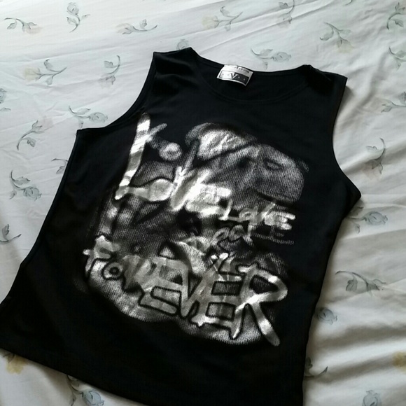 Graffiti tank