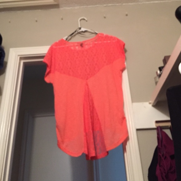 Hi/Low Top - Picture 2 of 2