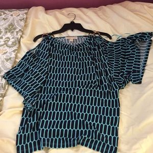 Brand new Michael Kors pattern top open shoulders