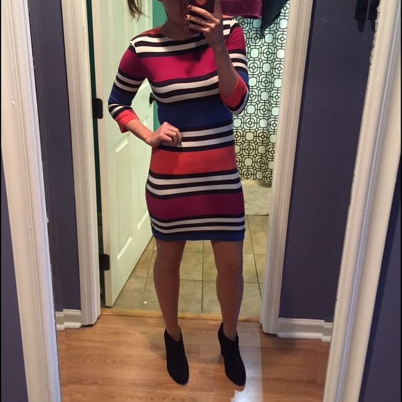 French Connection Dresses & Skirts - 🎉Host Pick🎉 French Connection striped dress sz 6