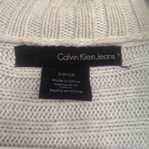 Cardigan - Picture 2 of 2