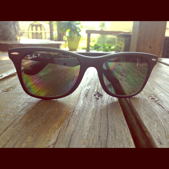 Ray Ban sunglasses- polarized