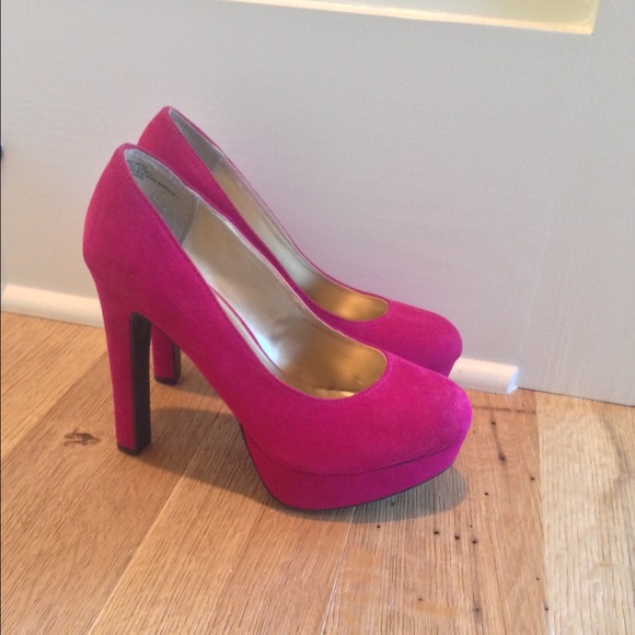 Hot Pink Pumps