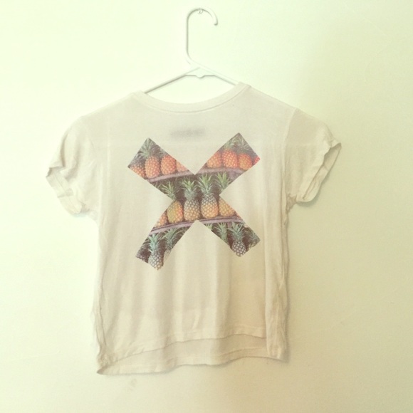 Brandy Melville shirt