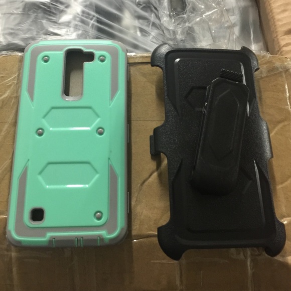 Phone case - Picture 3 of 4