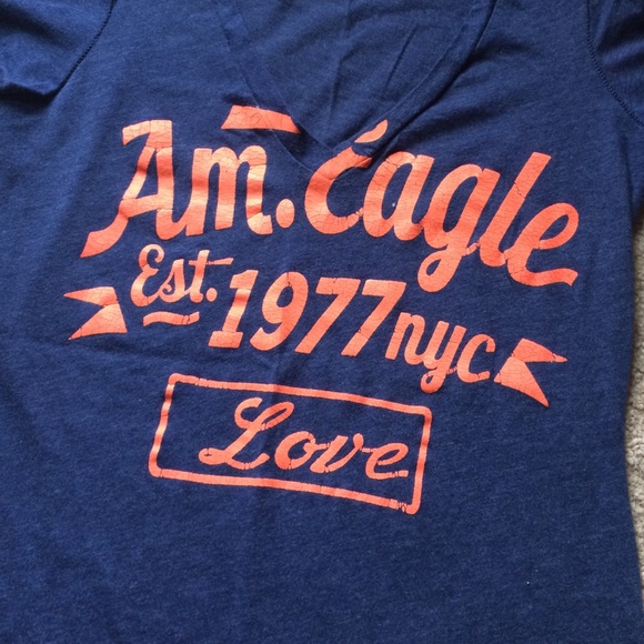 AE V-Neck - Picture 3 of 3