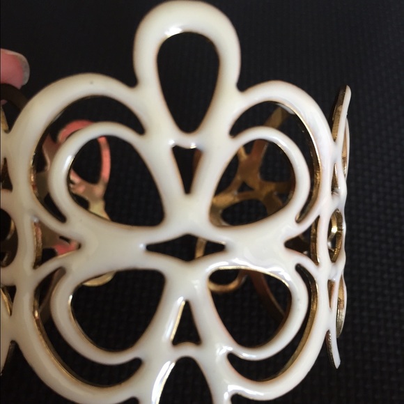 Amrita Singh bracelet