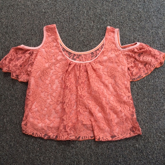 Off the Shoulder Flowy Lace Crop Top