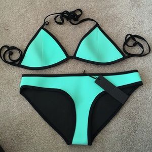 AUTHENTIC triangl Miami mint bathing suit with bag