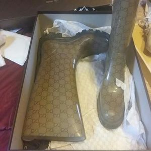 Authentic Gucci rain boots