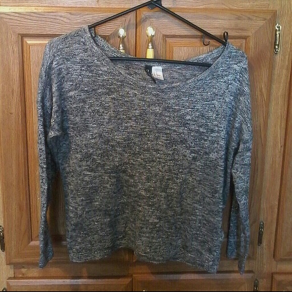 Sparkly 3/4 length crop top