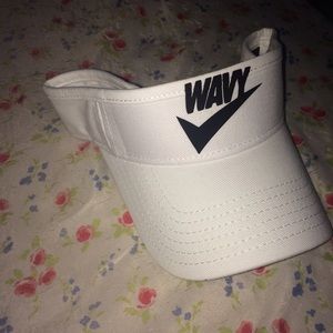 wavy visor