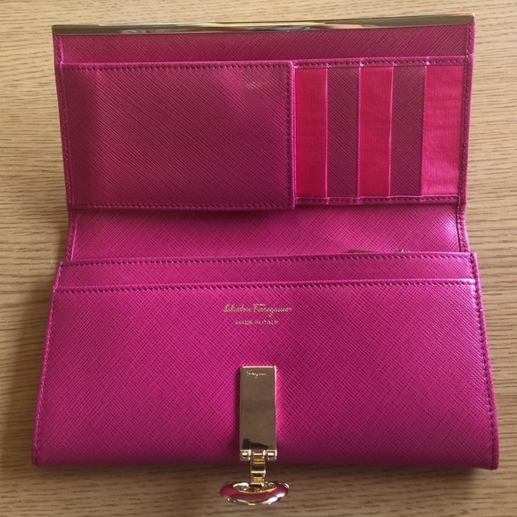Pink Salvatore Ferragamo Wallet - Picture 2 of 4