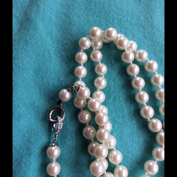 Pearl necklace - Picture 2 of 4