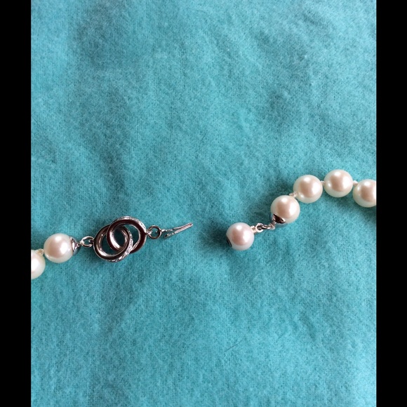 Pearl necklace - Picture 3 of 4