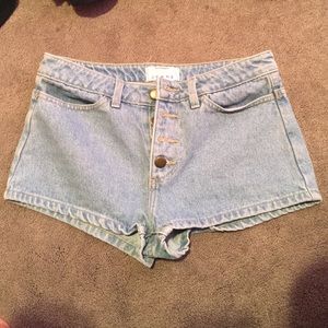 American apparel shorts!