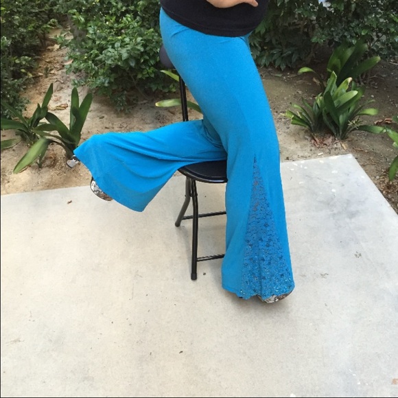 2 LEFT!! ⚡️sale⚡️Fancy Blue stretch pants - Picture 2 of 3